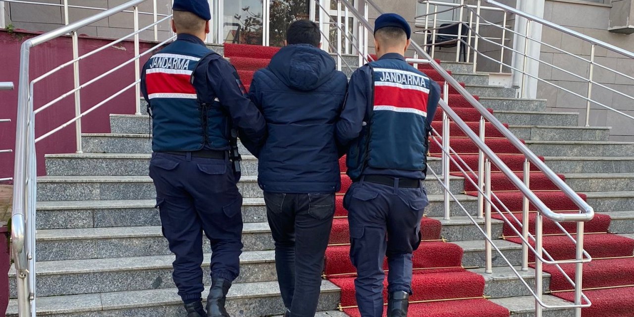 Yolcu otobüsüyle uyuşturucu taşıyan şahıs tutuklandı