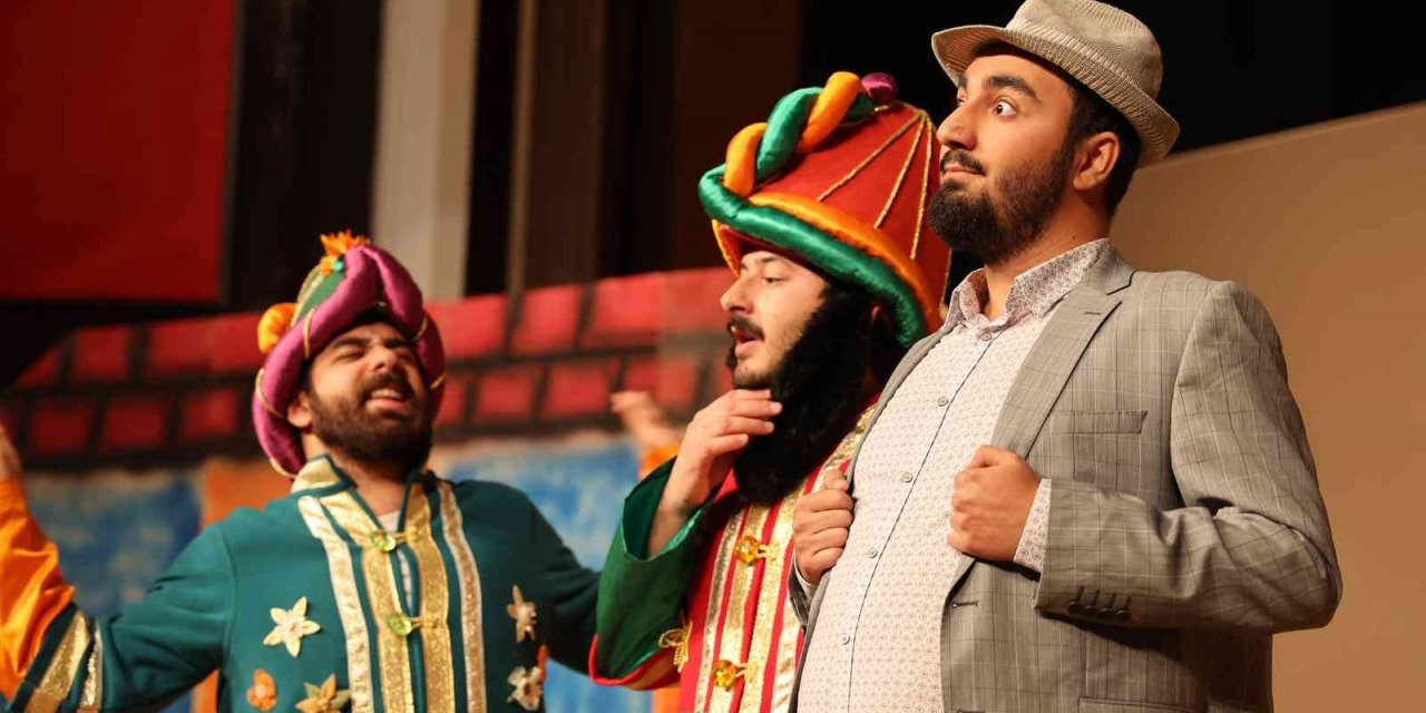 Talas’ta hafta sonu Hacivat-Karagöz heyecanı yaşandı