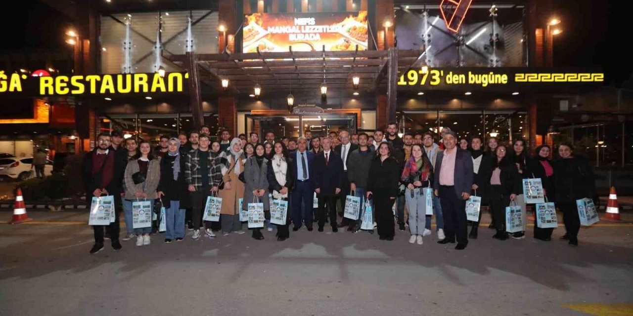 Tahmazoğlu Bursa’daki ve Konya’daki Şahinbeyli öğrencilerle bir araya geldi