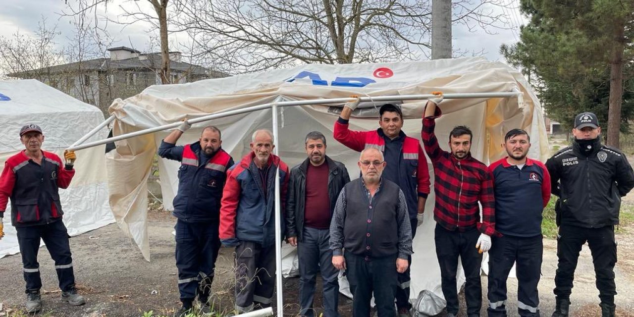 Deprem sonrası kurulan çadırlar kaldırılıyor