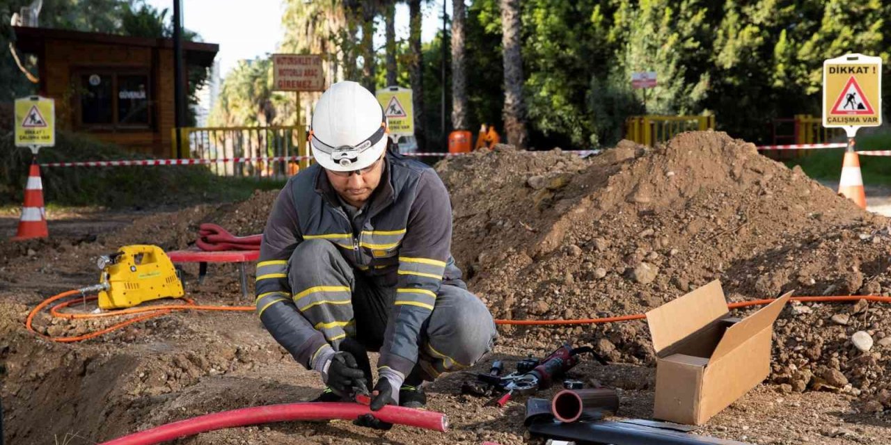 Toroslar EDAŞ’tan, Adana’nın Sarıçam ilçesine 12 milyon lira yatırım