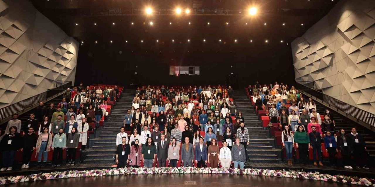 Denizli Büyükşehirden 10. geleneksel münazara turnuvası