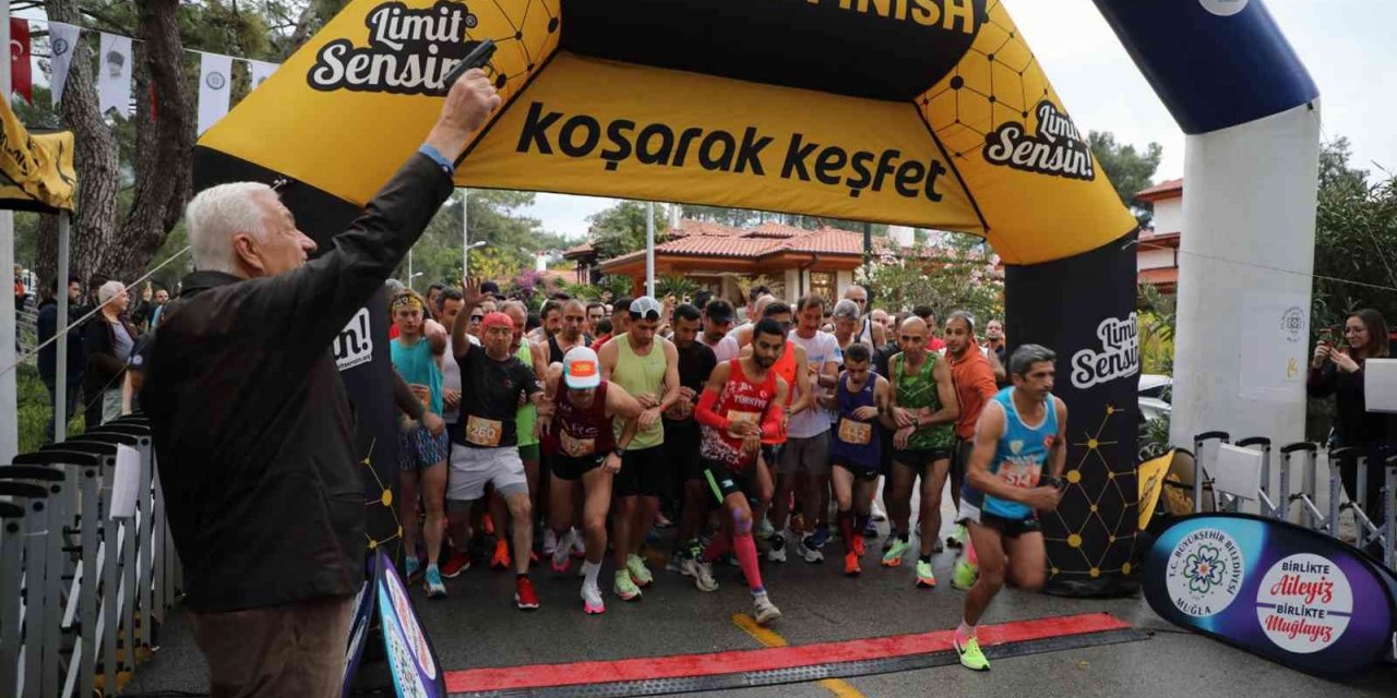Uluslararası Gökova yarı maratonunun ilki düzenlendi