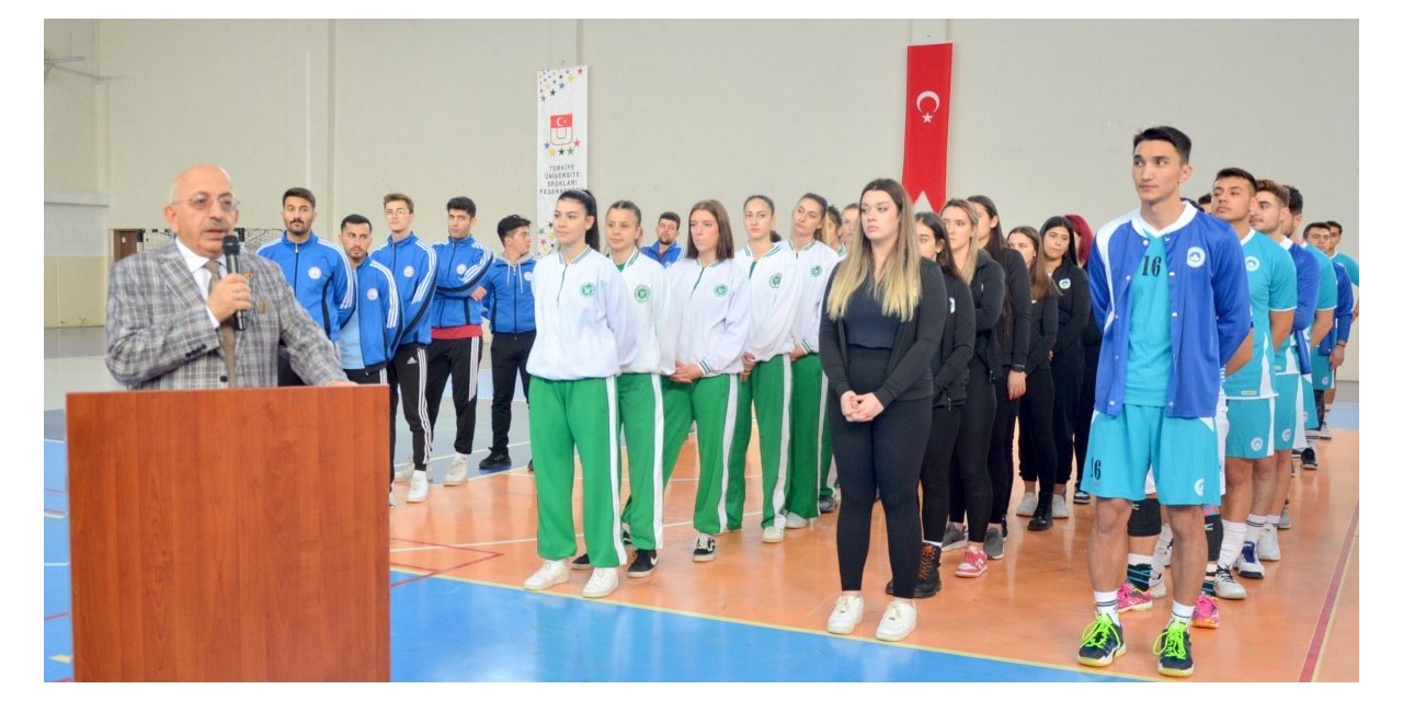 Türkiye Üniversiteler Arası Voleybol Turnuvası başladı