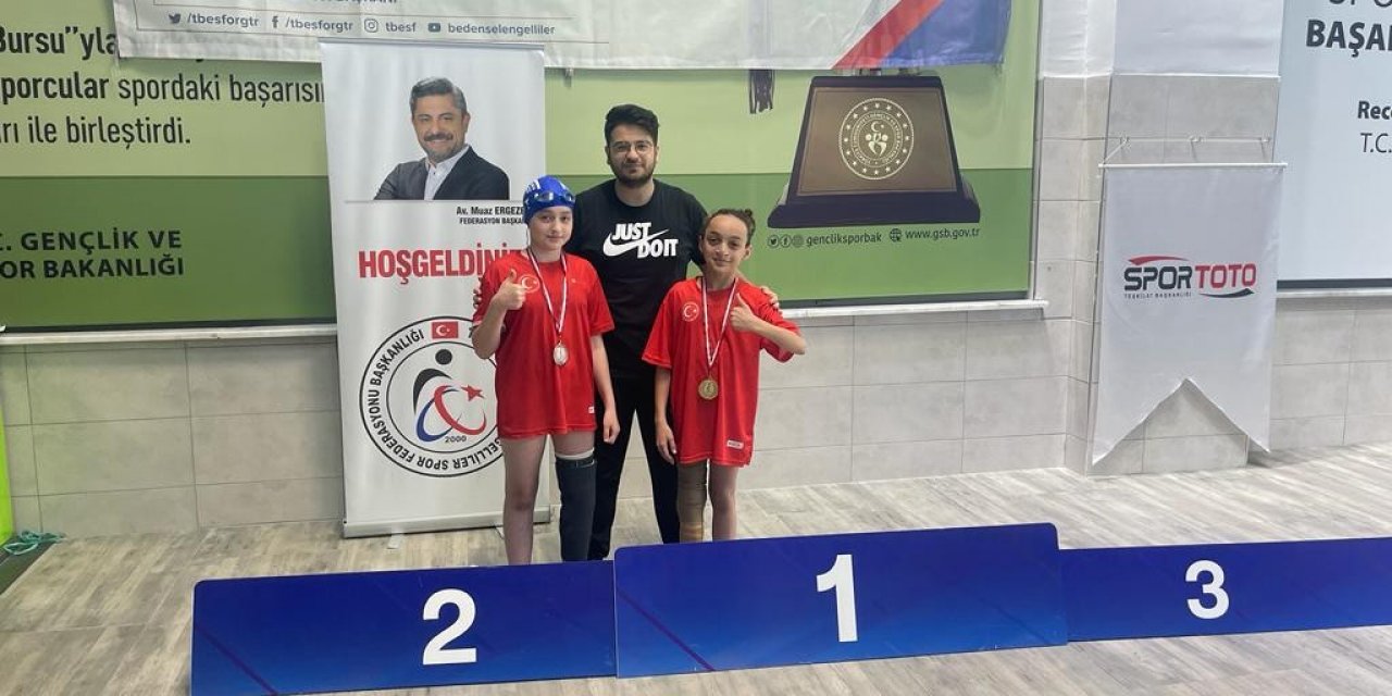 Kayserili yüzücülerden büyük başarı