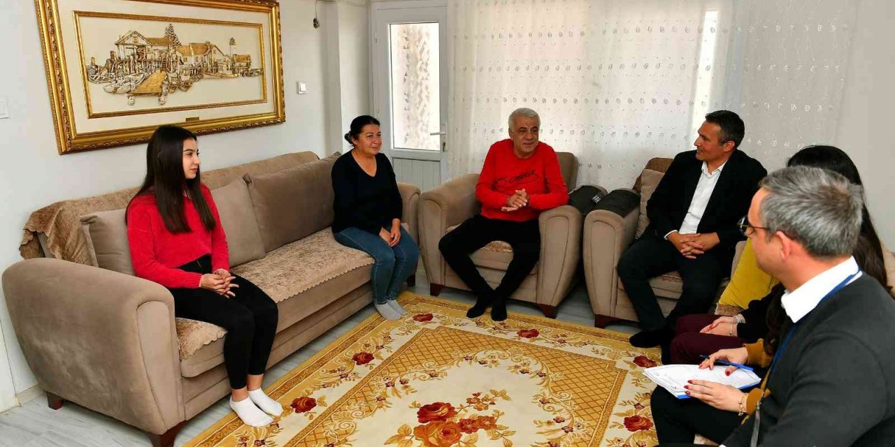 Öğretmenler 6 bin 331 öğrenciyi evdeki çalışma ortamında değerlendiriyor