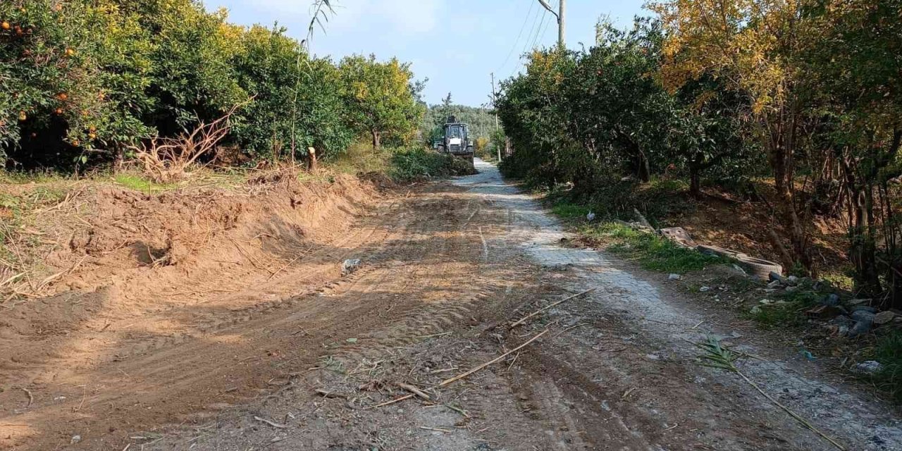 Başkan Eryılmaz: “Stratejik öneme sahip yolu yeni görünümüne kavuşturmuş olacağız”