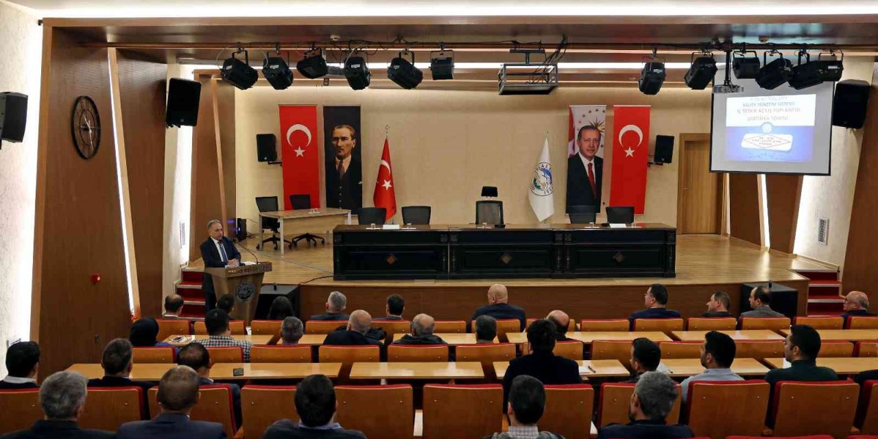 Başkan Yalçın: “Kurumsallaşmış bir belediye olarak personelimizle gurur duyuyorum”