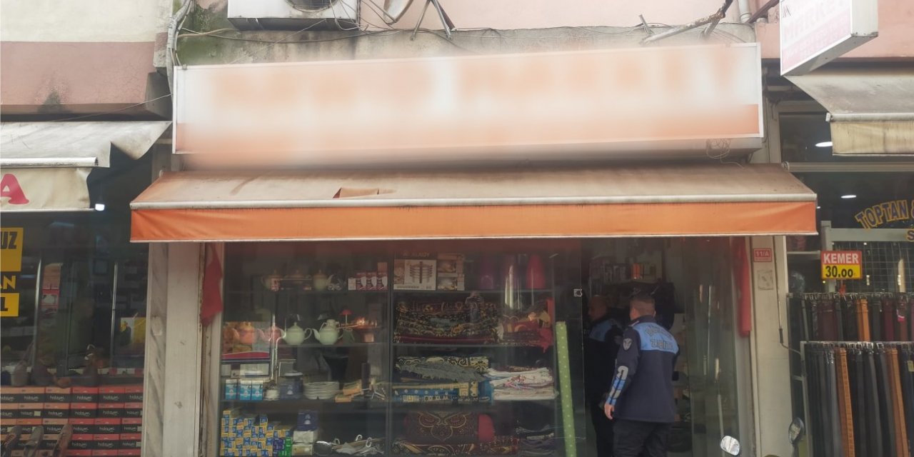 Tarihi geçmiş ürünleri satacaktı