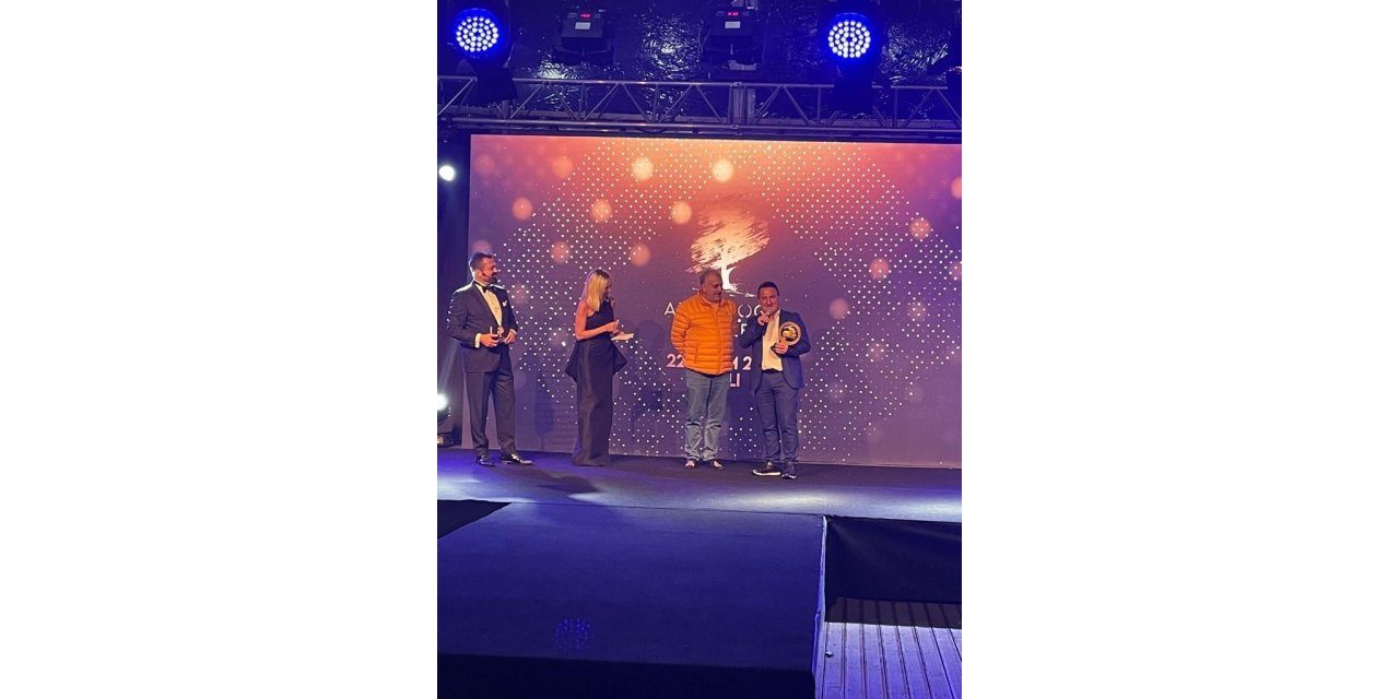 Nikah şekeri yerine hayvan barınaklarına bağış yaptılar