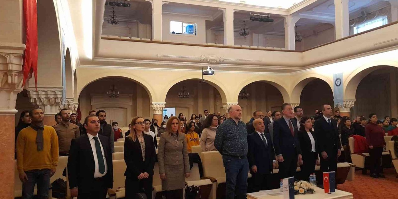 Gazi Üniversitesinde çevre dostu spor aktiviteleri teşvik konferansı düzenlendi