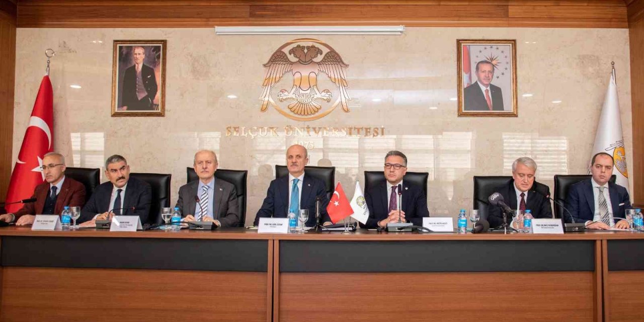 Pilot Üniversiteler Toplantısı Selçuk Üniversitesinde yapıldı