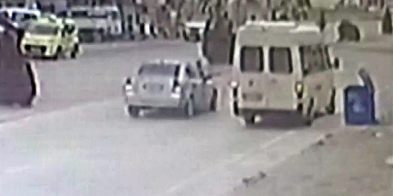 Feci kaza güvenlik kameralarına böyle yansıdı