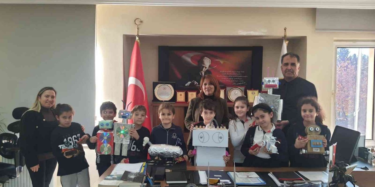 GKV öğrencileri geleceği tasarladı