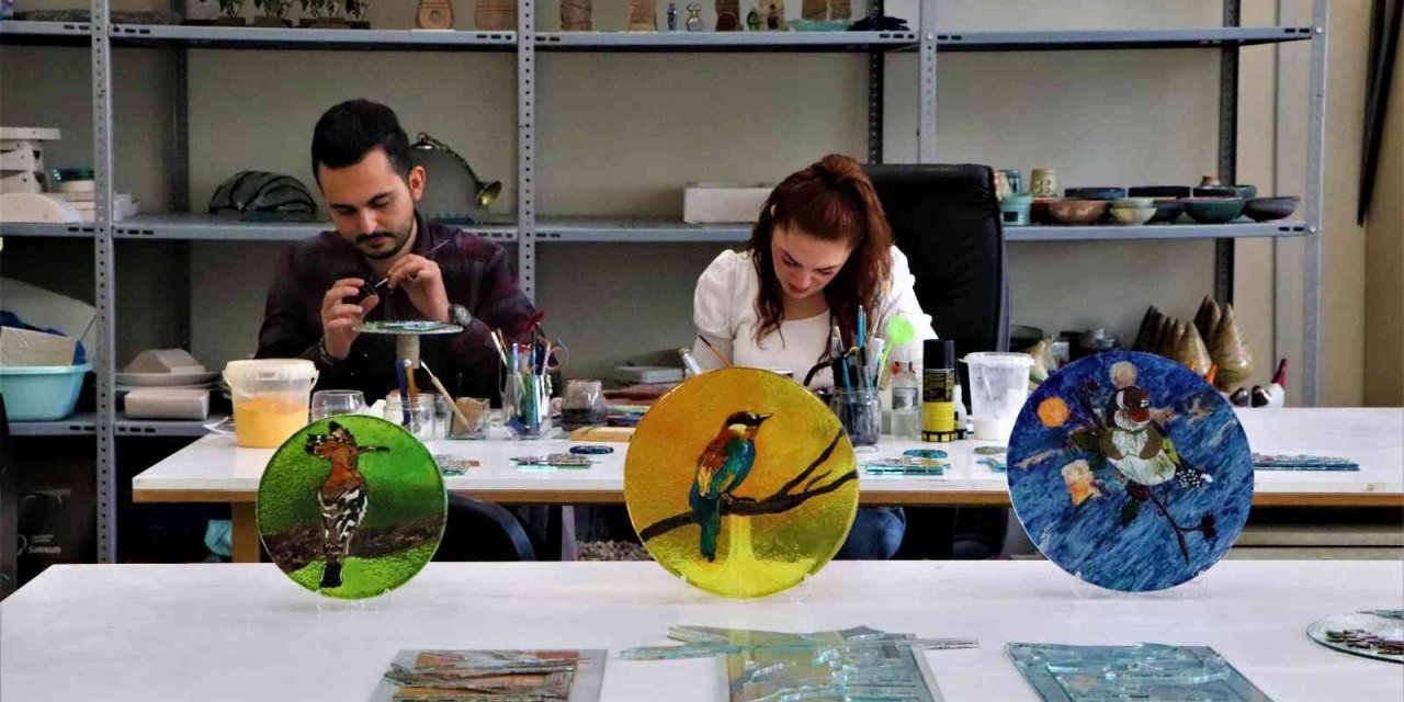 UNESCO Geçici Listesi’ndeki Kızılırmak Deltası’nı cam, seramik ve kumaşlara işliyorlar