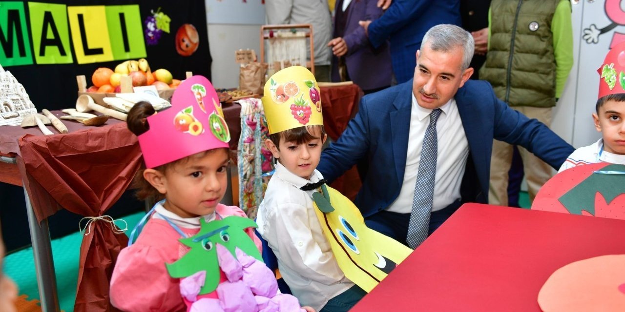 Başkan Çınar, Yerli Malı Haftası etkinliğine katıldı