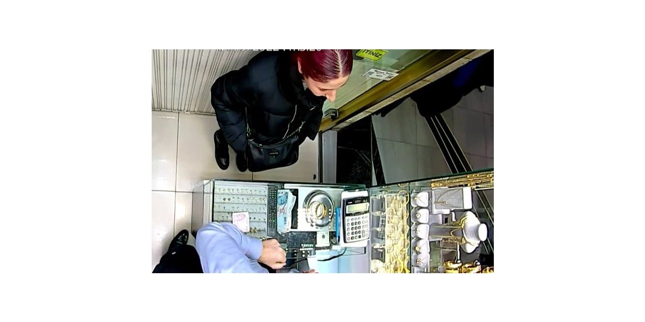 Sahte bilezik satarak sırra kadem bastı, tekrar gelince yakalandı