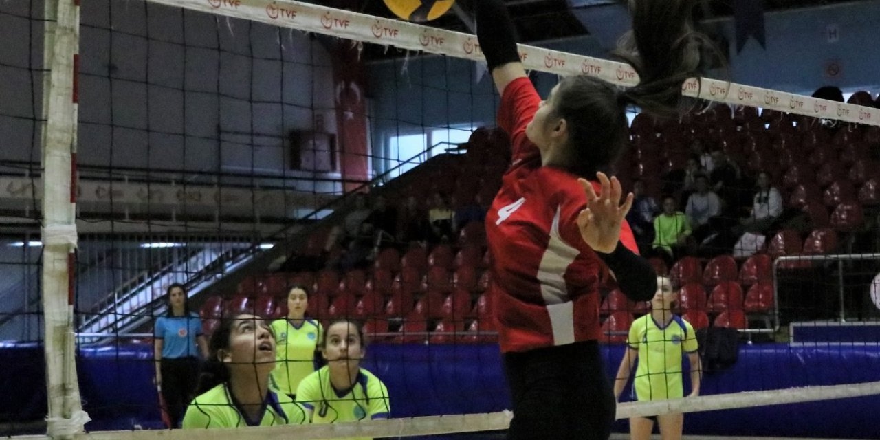 Filenin yıldızları il birinciliği için ter döktü