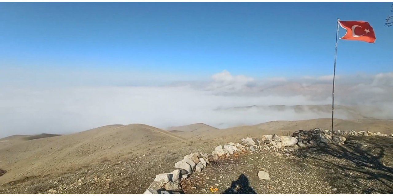 Elazığ’da sis tabakası görsel şölen sundu