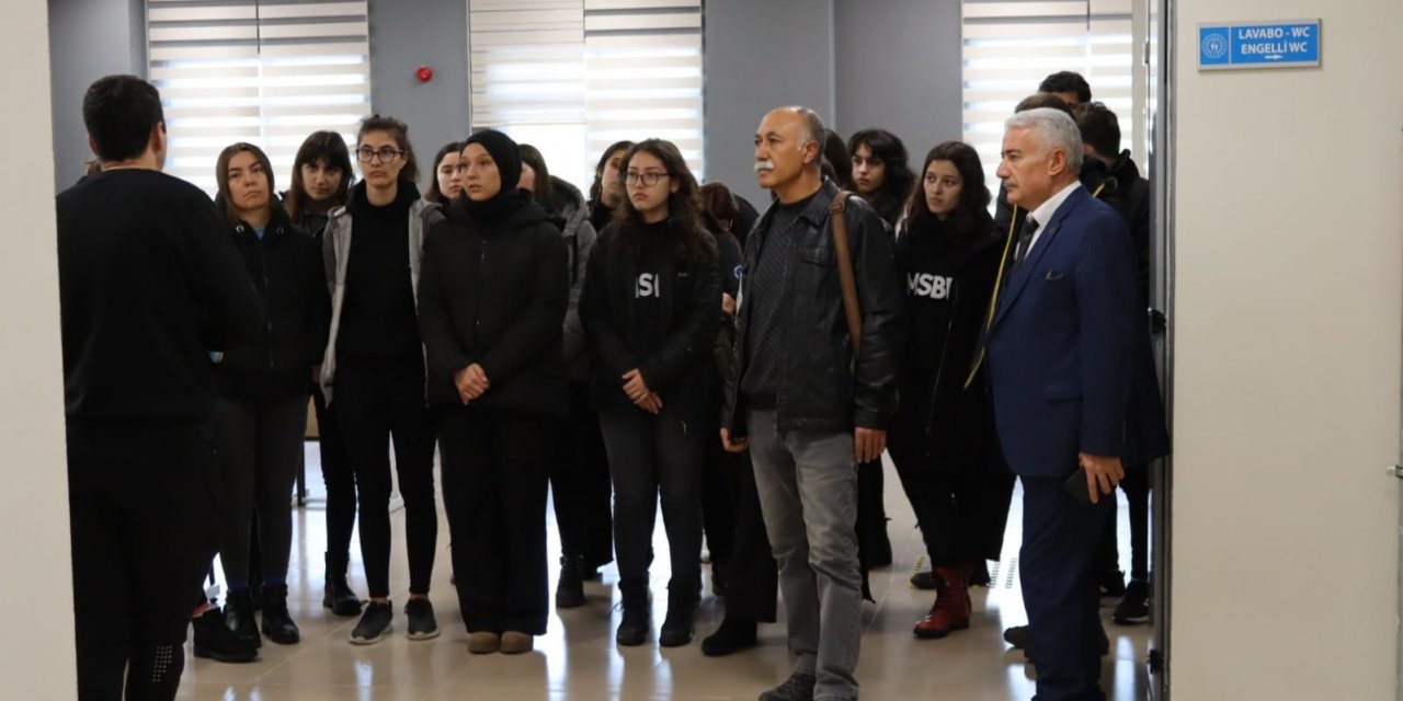 Muğla GSB yurtları lise son sınıf öğrencilerini davet ederek ağırlıyor