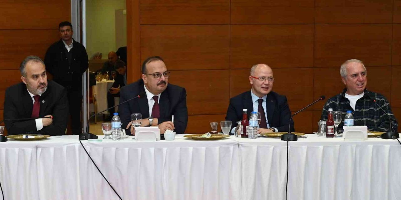 Patronlardan BURSKOOP’a tam not