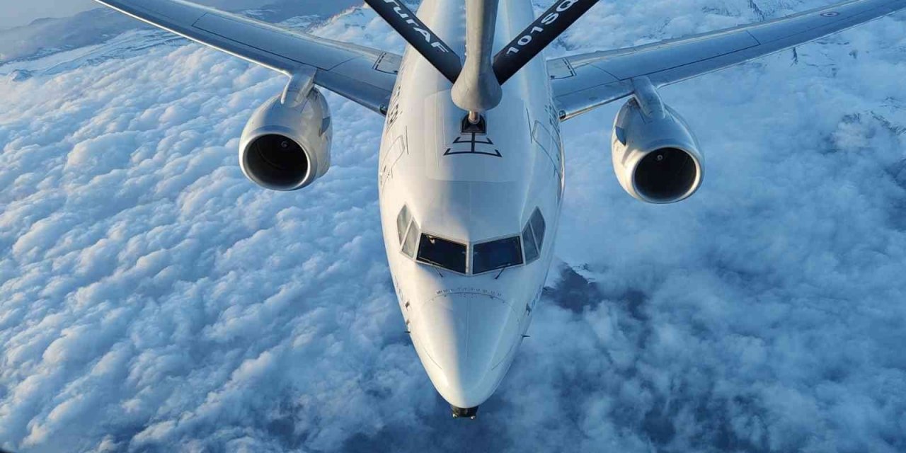 MSB muharip ve destek uçaklarının eğitim görüntülerini paylaştı