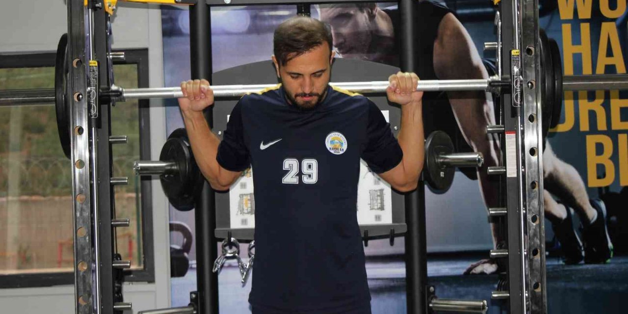 Emre Özden ilk golünü attı