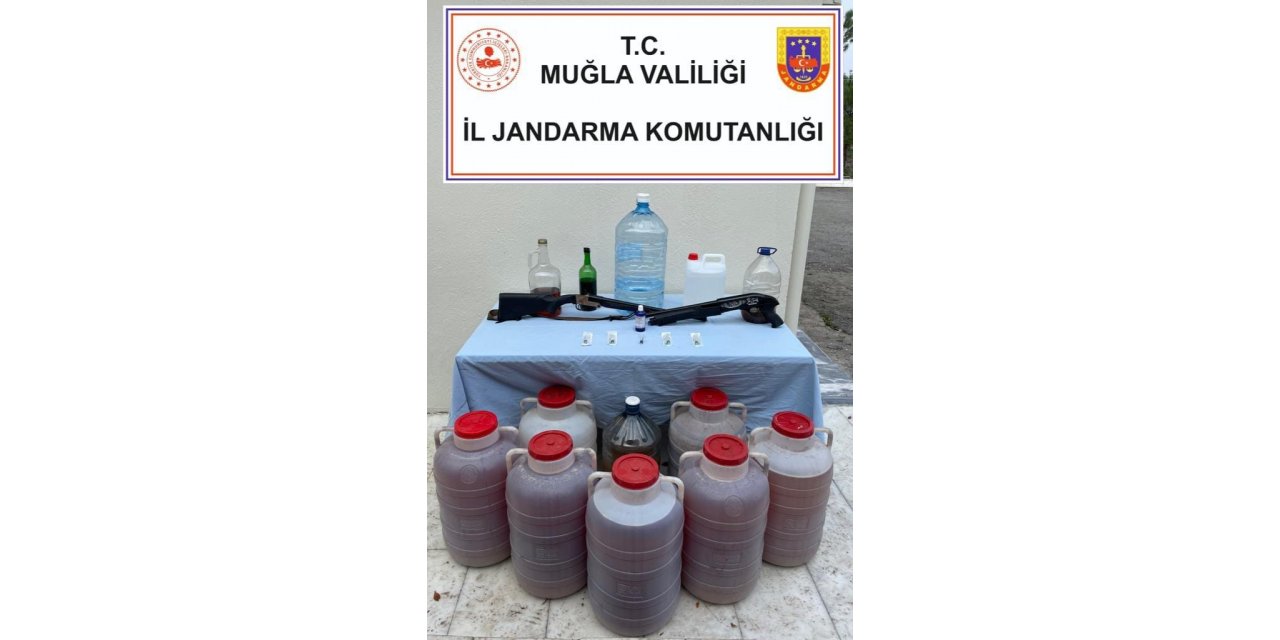 Muğla’da kaçak içki operasyonu: 2 gözaltı