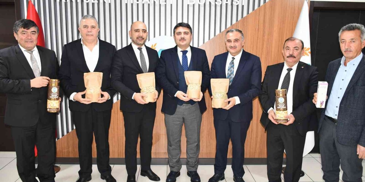 Develi protokolünden KTB’ye ve Damızlık ve Sığır Yetiştiricileri Birliğine ziyaret