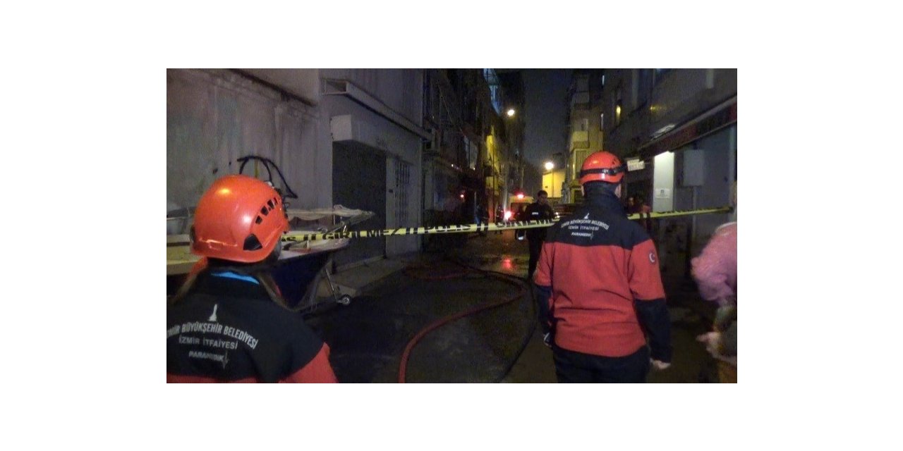 Alsancak’ta korkutan ev yangını