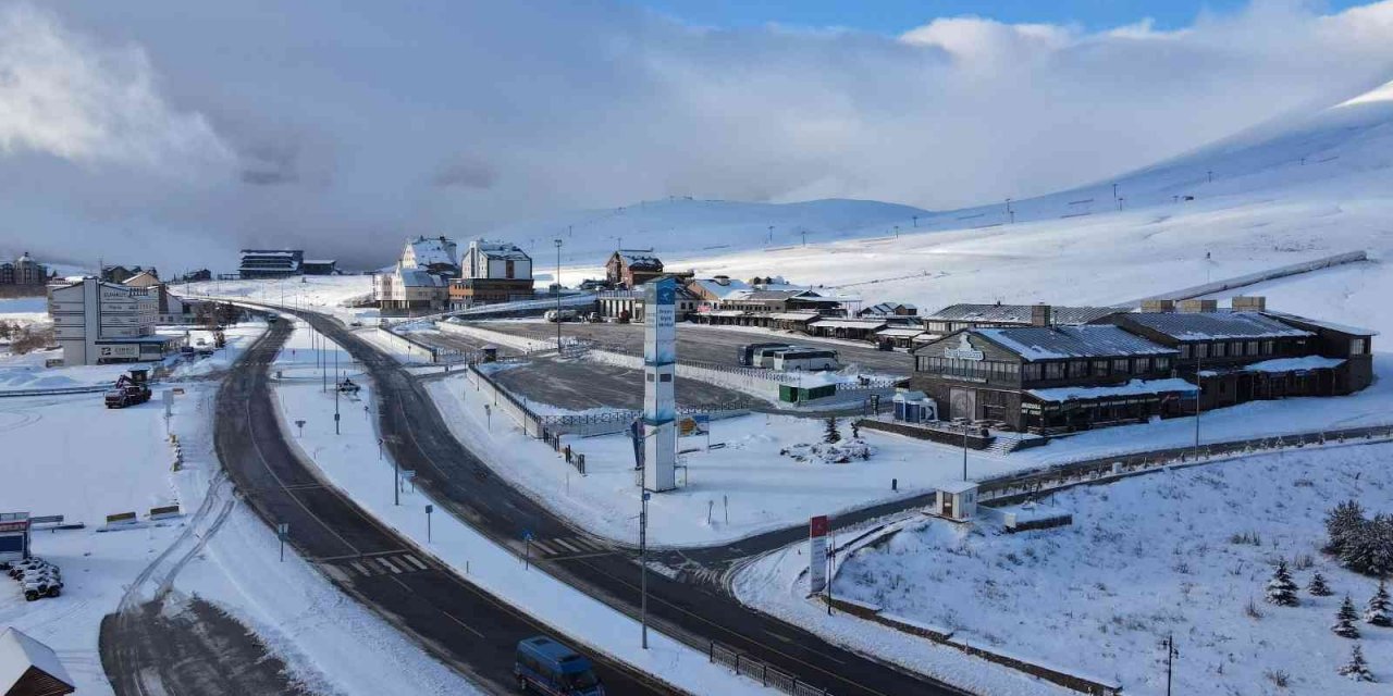 Erciyes beyaza büründü, muhteşem görüntüler ortaya çıktı