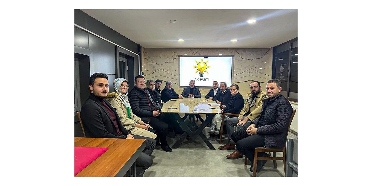 AK Parti 2023’e doğru emin adımlarla ilerliyor