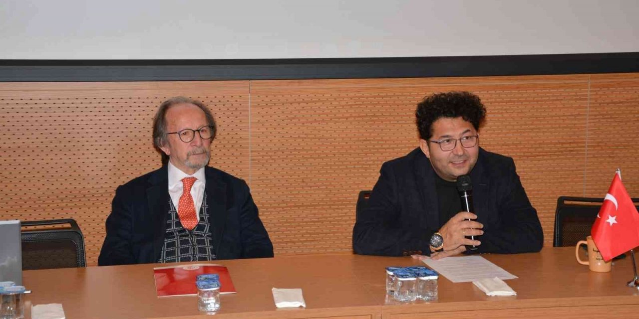 TÜDAM’da “Yaşayan İznik Çinileri ve Sanat Kültürü” konuşuldu