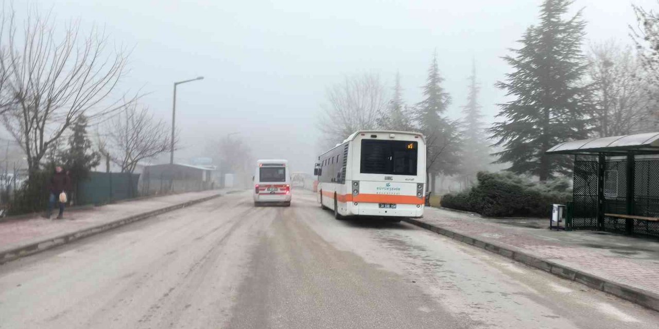 Eskişehir’de yüksek kesimlerde sis hakim oldu