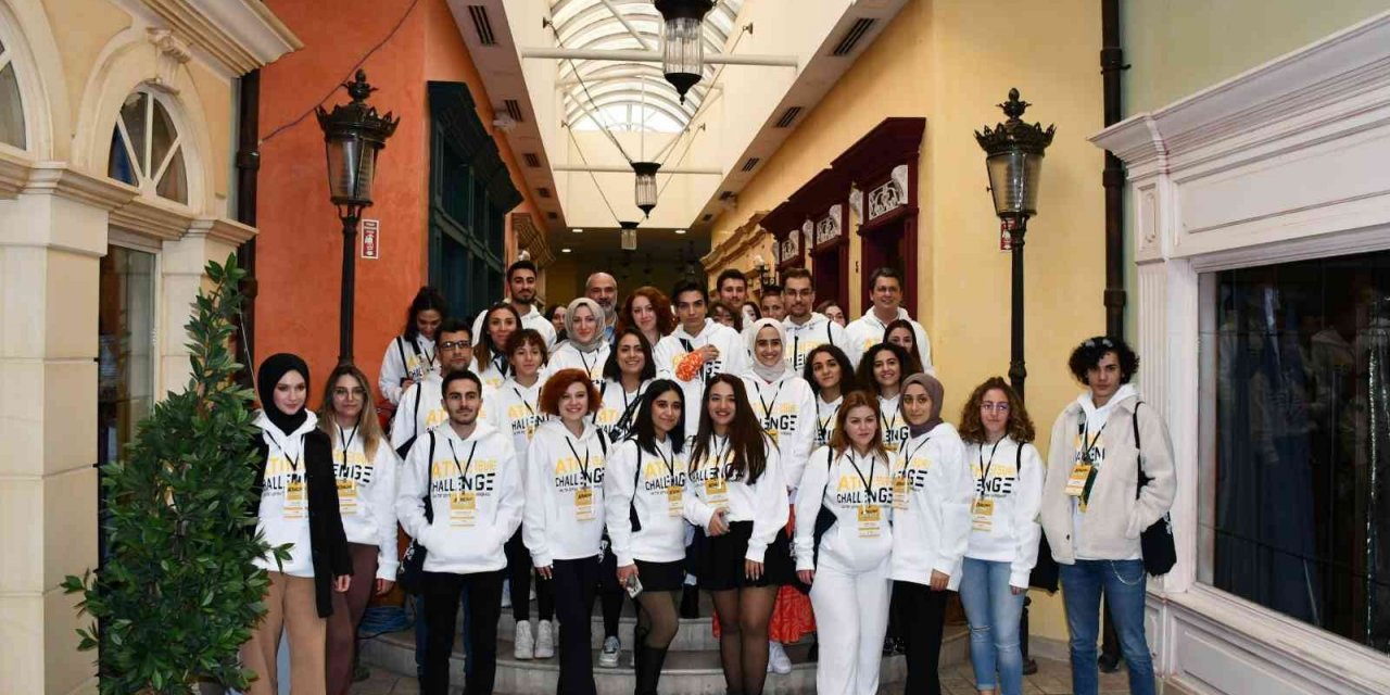 Geleceğin tasarımcı ve mühendislerinden Yeşim’e ziyaret