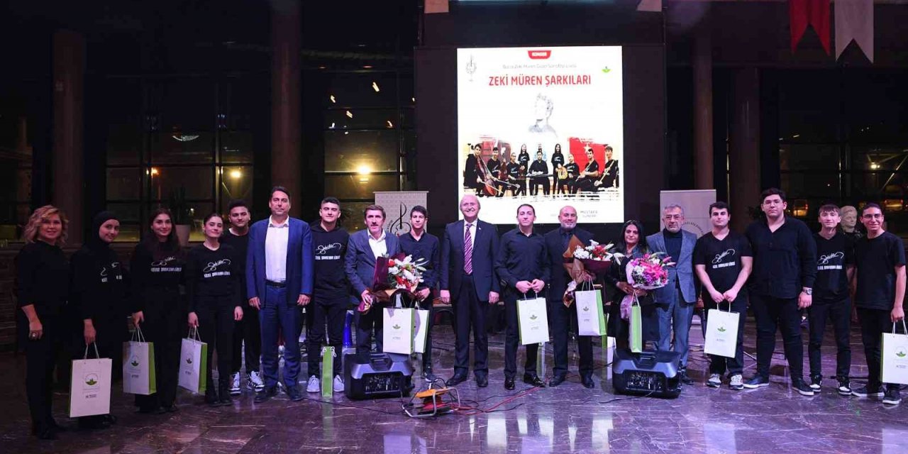 Osmangazi’de Zeki Müren anısına gece düzenlendi