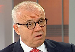 Özkök Türk solunu böyle eleştirdi