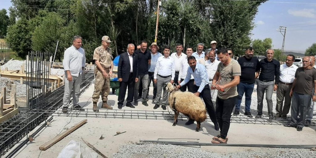 Güroymak süt ürünlerinde markalaşmaya gidiyor