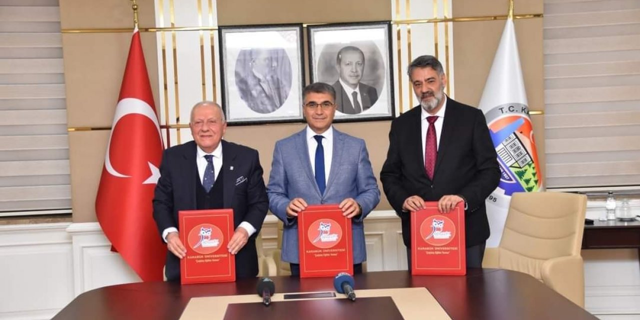 Bulak Sağlık Hizmetleri MYO yapımı için imzalar atıldı