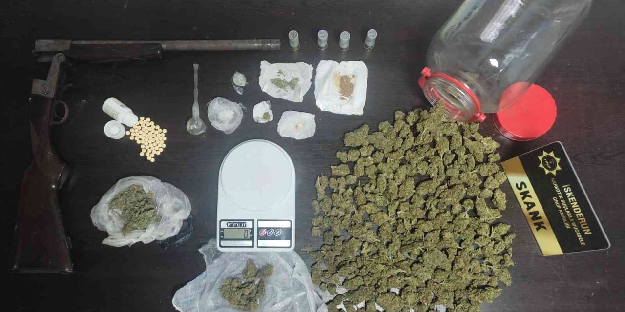 Hatay’da uyuşturucu operasyonu: 5 gözaltı