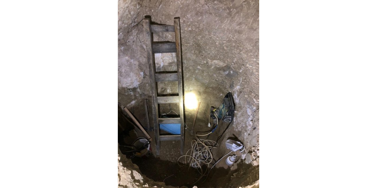 Kaçak kazı yapan 3 kişi suçüstü yakalandı