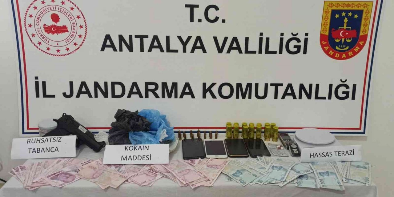 Alanya’da uyuşturucu operasyonu: 7 gözaltı