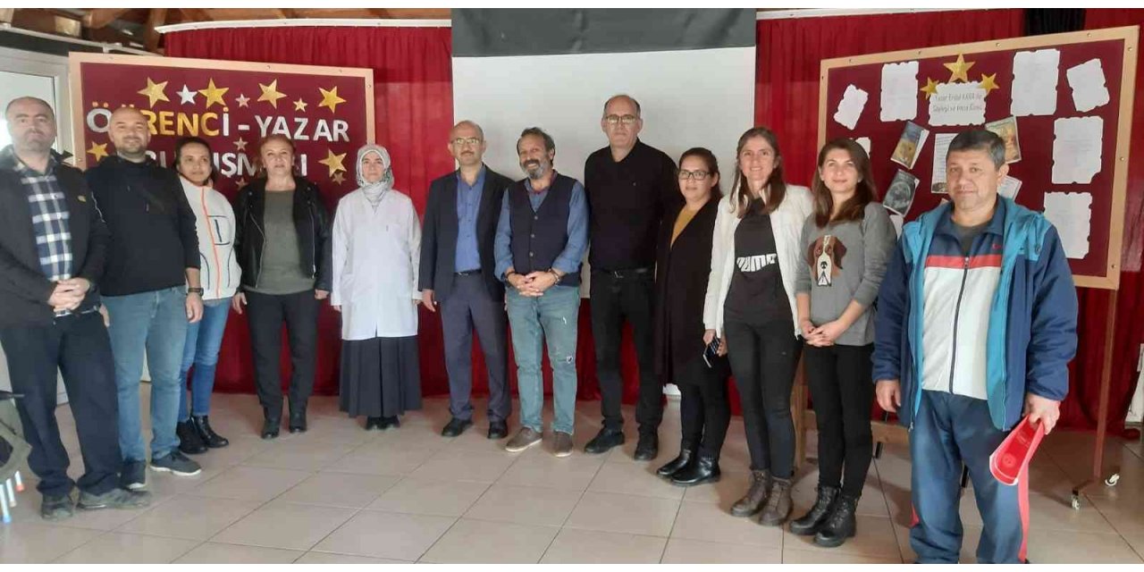 Köyceğiz’de Yazar Kara öğrencilerle buluştu