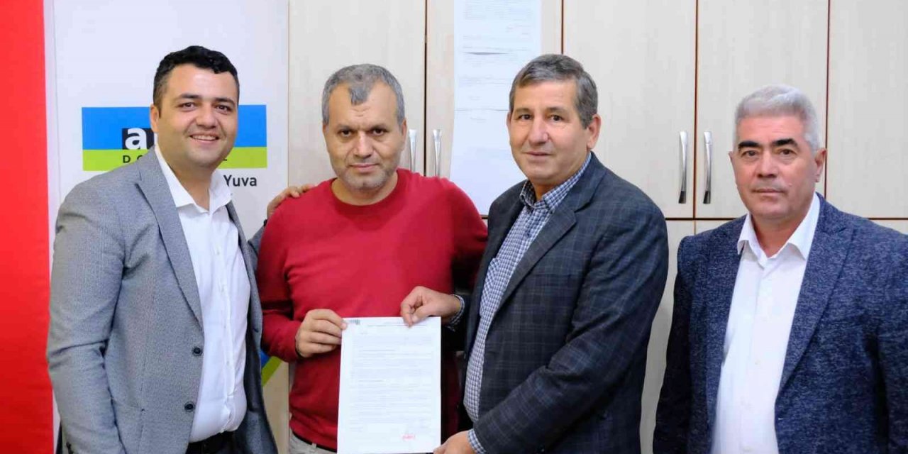 Mersin Mut’ta doğalgaz abone işlemleri başladı, ilk abonelik hizmeti verildi