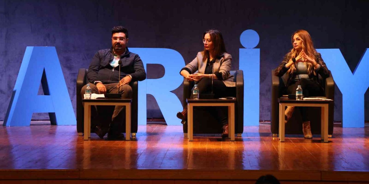 Toros  Üniversitesinde 4. Kariyer ve Network zirvesi