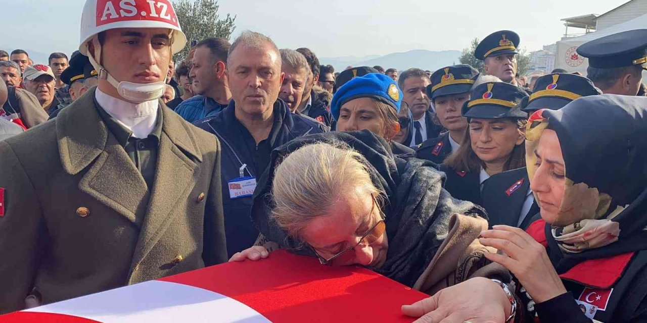 Şehit babası: "Bir Tunahan gider bin Tunahan gelir"