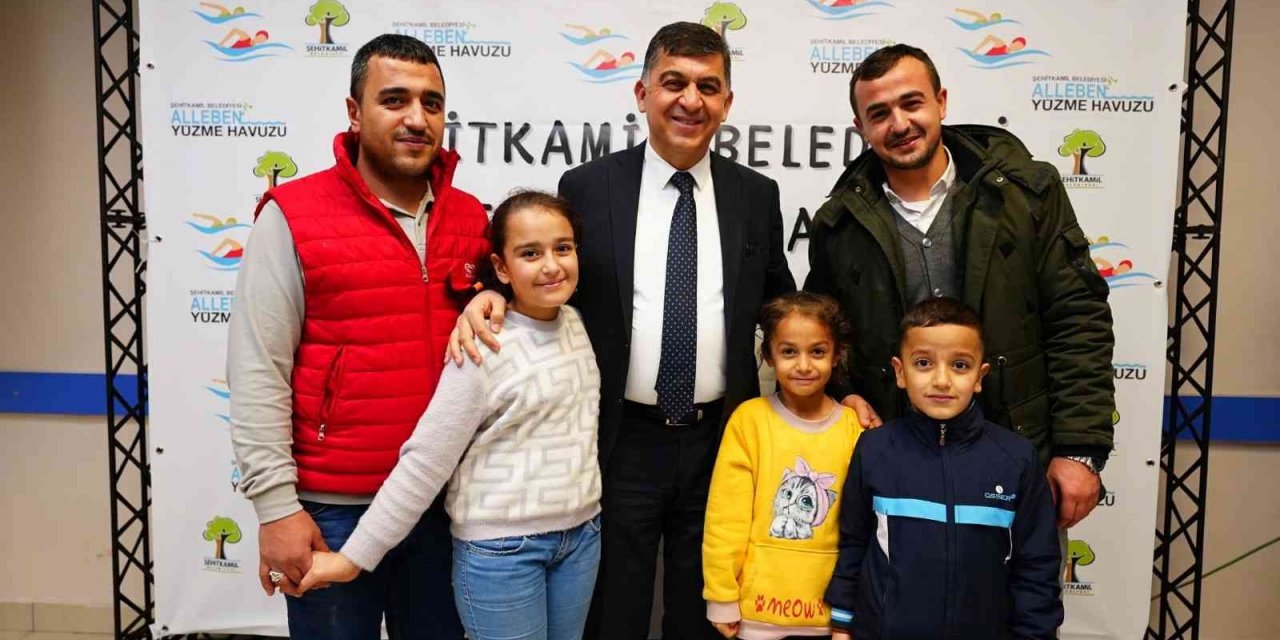 Fadıloğlu, geleceğin şampiyonları ile buluştu