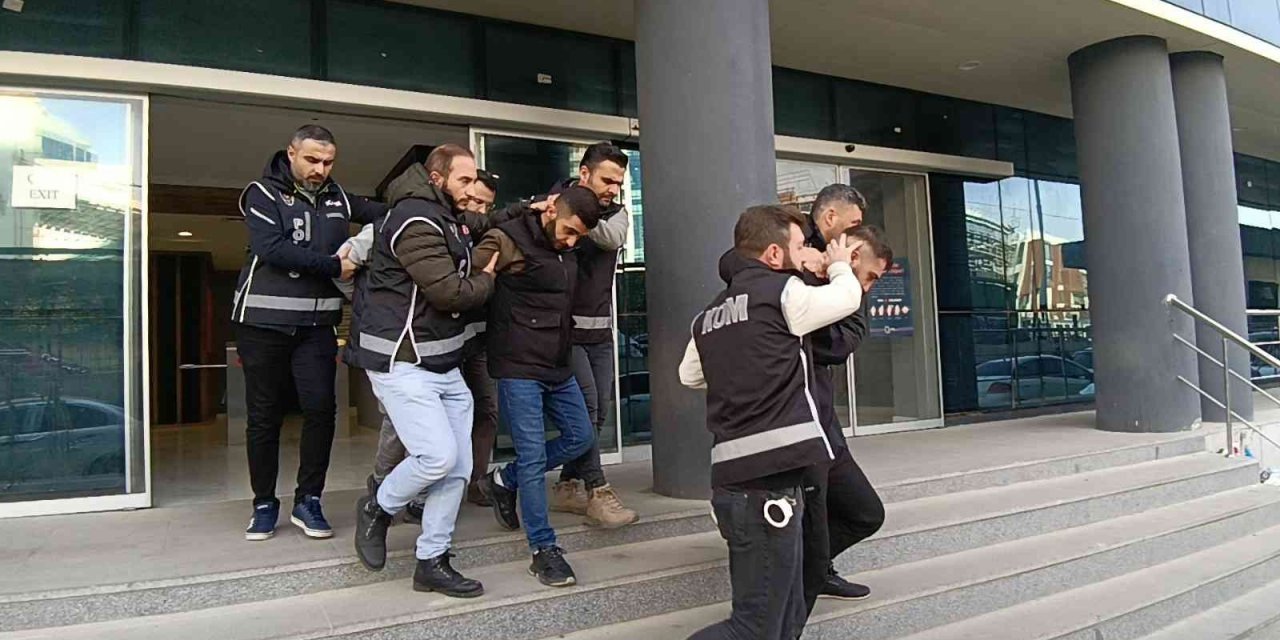 Bursa’yı kana bulayacaklardı, polis önledi