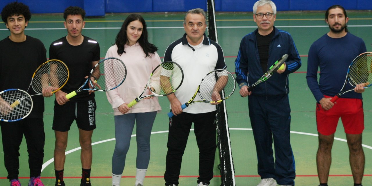 Bilecik’te kort tenisine olan ilgi her geçen gün artıyor