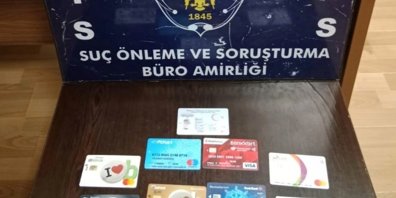 Çalıntı kartlarla yakalanan hırsızlık zanlısı tutuklandı